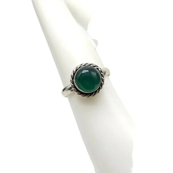 Green Chrysoprase Round Handmade Ring Size 8 Silver Tone Vintage - Picture 1 of 6